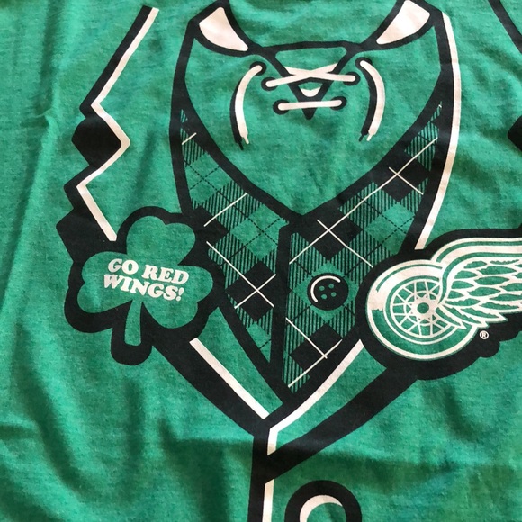 St. Patrick’s Day Detroit Red Wings Paddy’s Day Theme T-Shirt XL - Picture 7 of 8